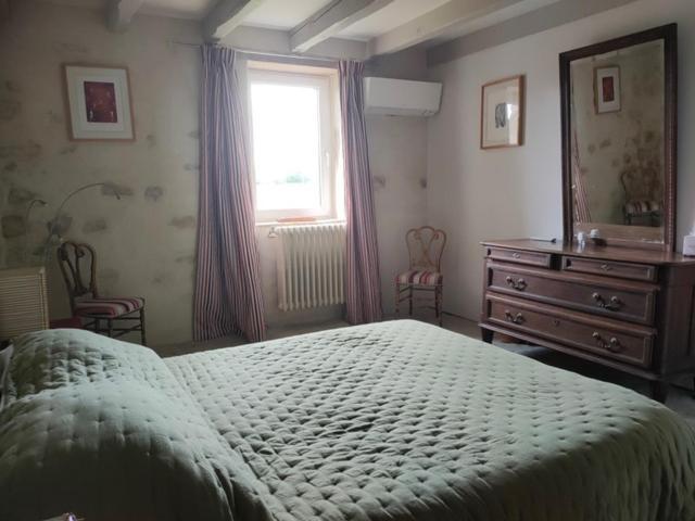 Hotel Magnanerie De Sainte Croix Zimmer foto