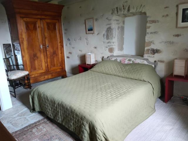 Hotel Magnanerie De Sainte Croix Zimmer foto